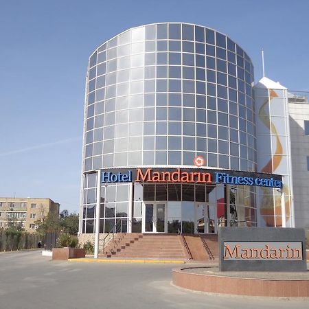 Hotel & Fitness Center Mandarin アクタウ エクステリア 写真